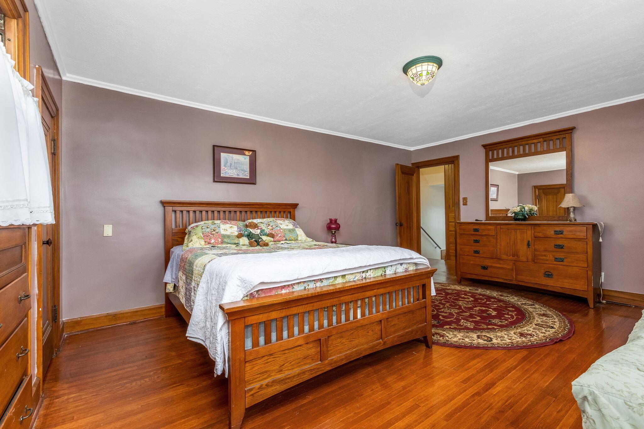 3789 Broadway, Grove City, Ohio image 34
