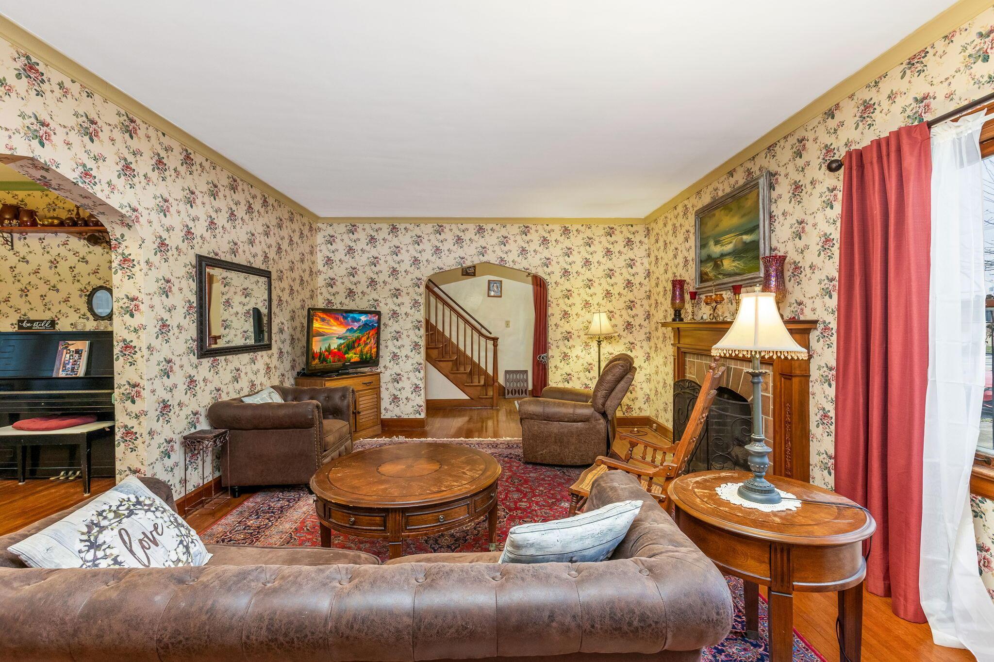 3789 Broadway, Grove City, Ohio image 8