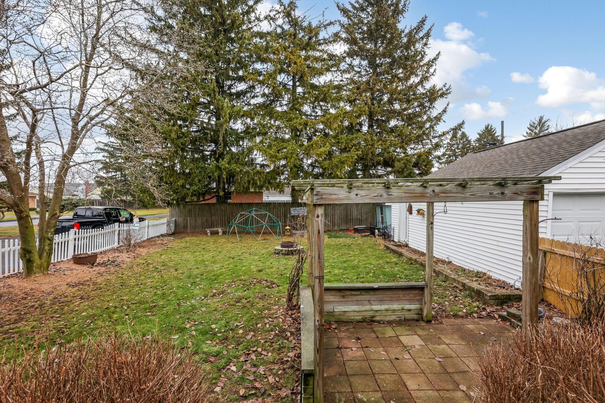 3789 Broadway, Grove City, Ohio image 46
