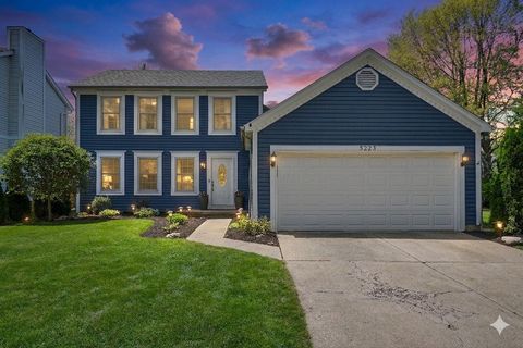 Photo of 5223 Dexter Falls Road, Columbus, OH 43221 (MLS # 226013620)
