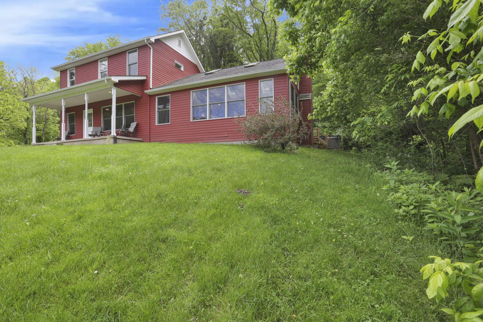 7485 Sugar Grove Road, Sugar Grove, Ohio image 6