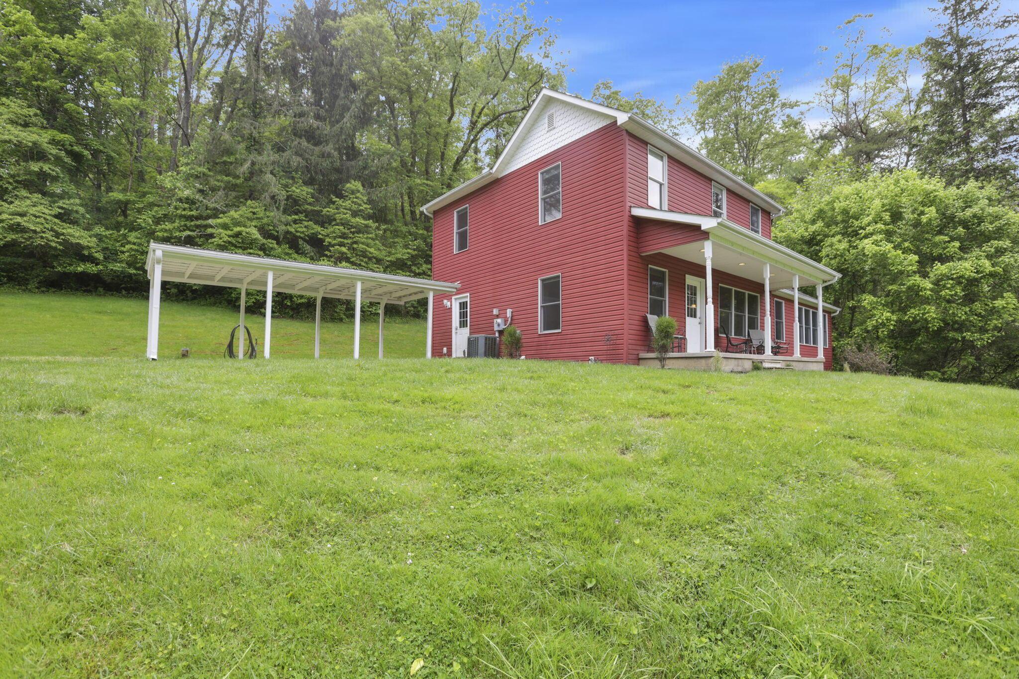 7485 Sugar Grove Road, Sugar Grove, Ohio image 4