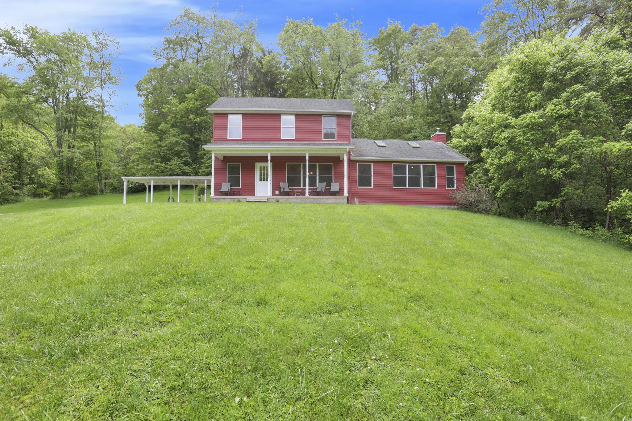 7485 Sugar Grove Road, Sugar Grove, Ohio image 2