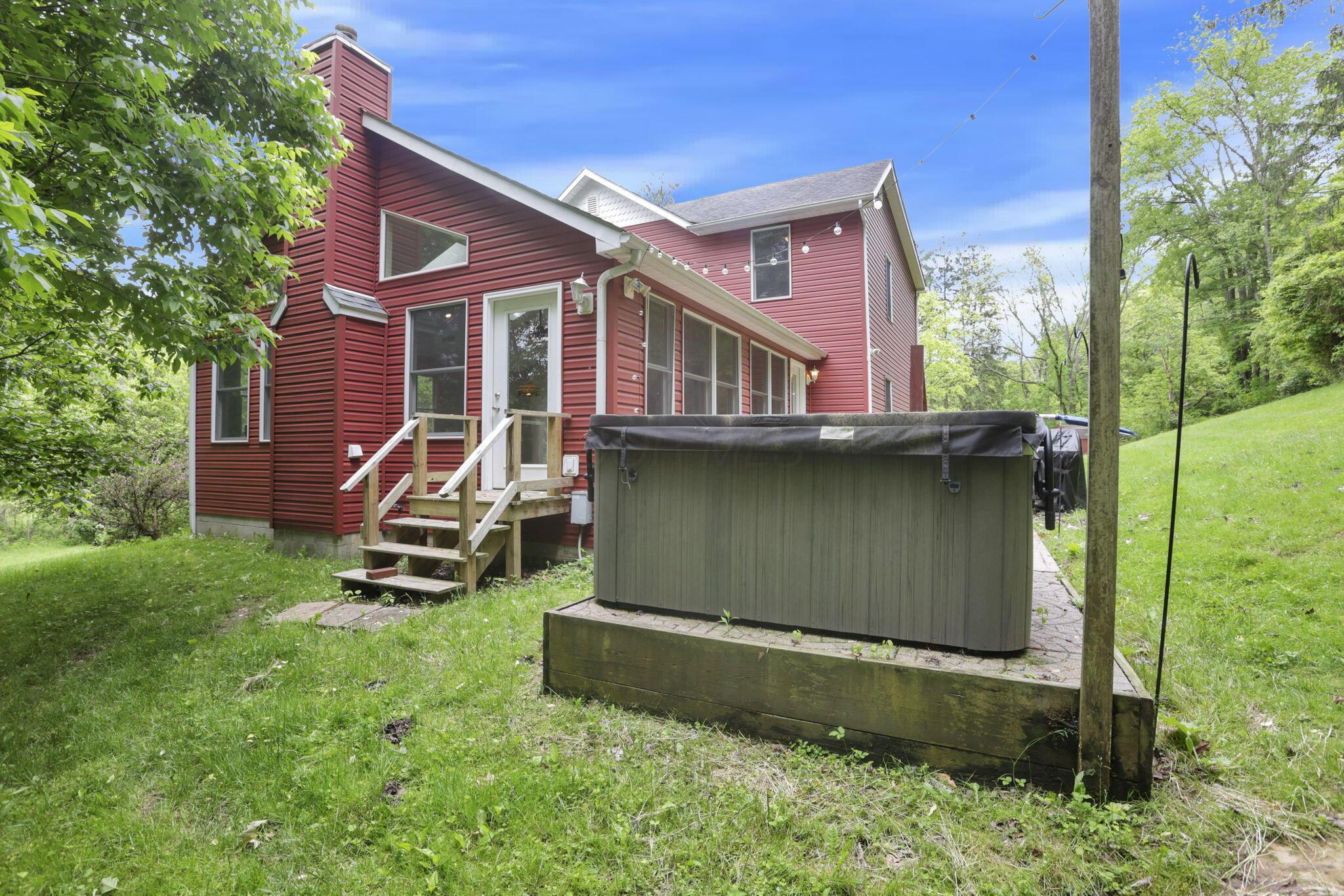 7485 Sugar Grove Road, Sugar Grove, Ohio image 49