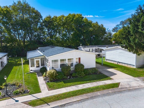 Photo of 4526 Janice Marie Boulevard, Obetz, OH 43207 (MLS # 226036841)