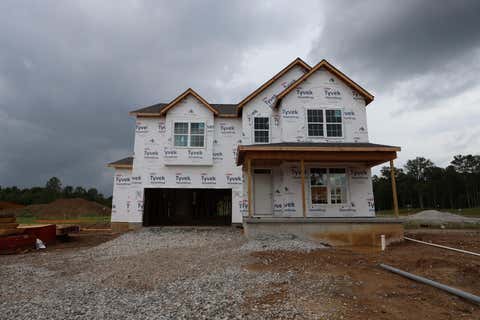 Photo of 542 Creekside Loop S, Pataskala, OH 43062 (MLS # 226029429)