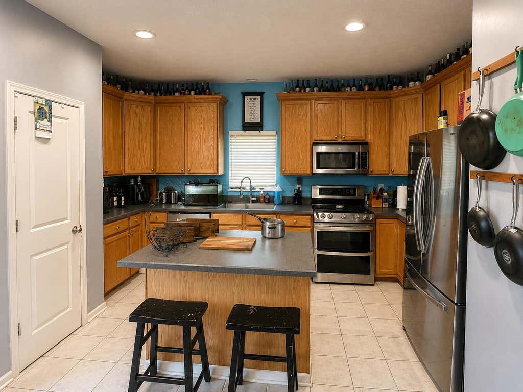 Photo of 196 Silver Maple Road, Commercial Point, OH 43116 (MLS # 226032287)