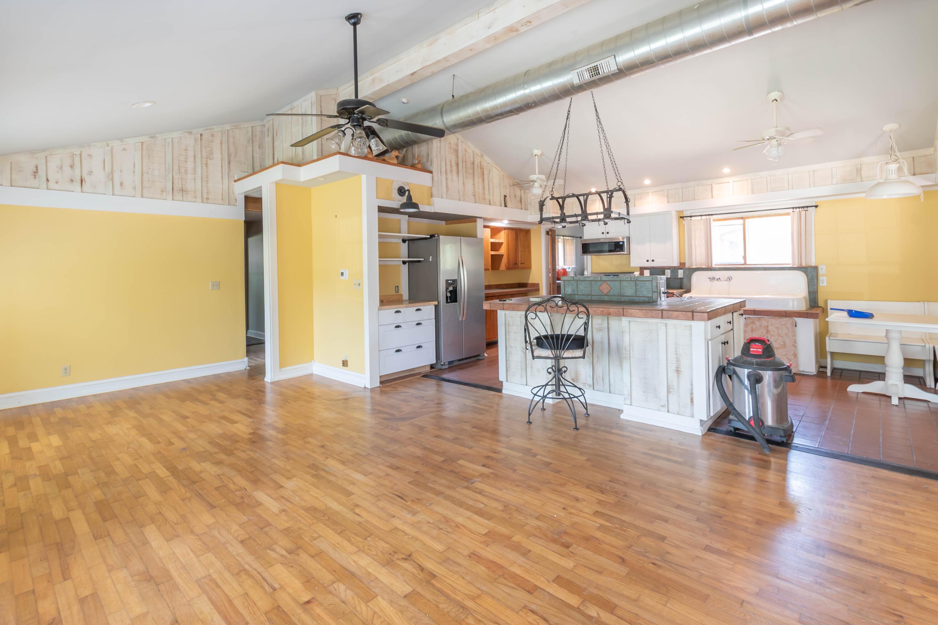 205 E 11th Street