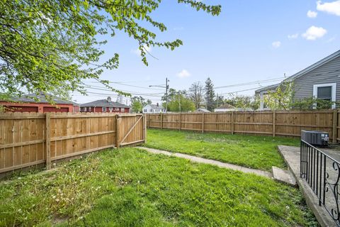 Tiny photo for 926 E 19th Avenue, Columbus, OH 43211 (MLS # 226014085)