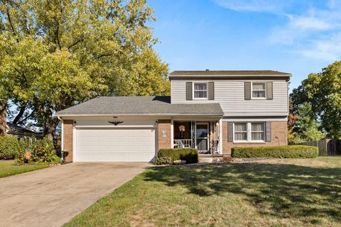 Photo of 1070 Chenonceaux Drive, Marion, OH 43302 (MLS # 225040036) Photo of 1070 Chenonceaux Drive, Marion, OH 43302 (MLS # 225040036)