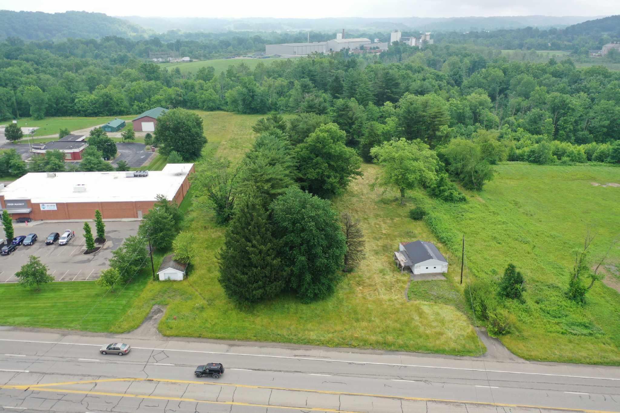61204 Southgate Road, Cambridge, Ohio image 2