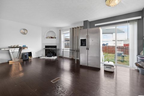 Tiny photo for 3291 Yozuri Drive, Columbus, OH 43232 (MLS # 225044455)