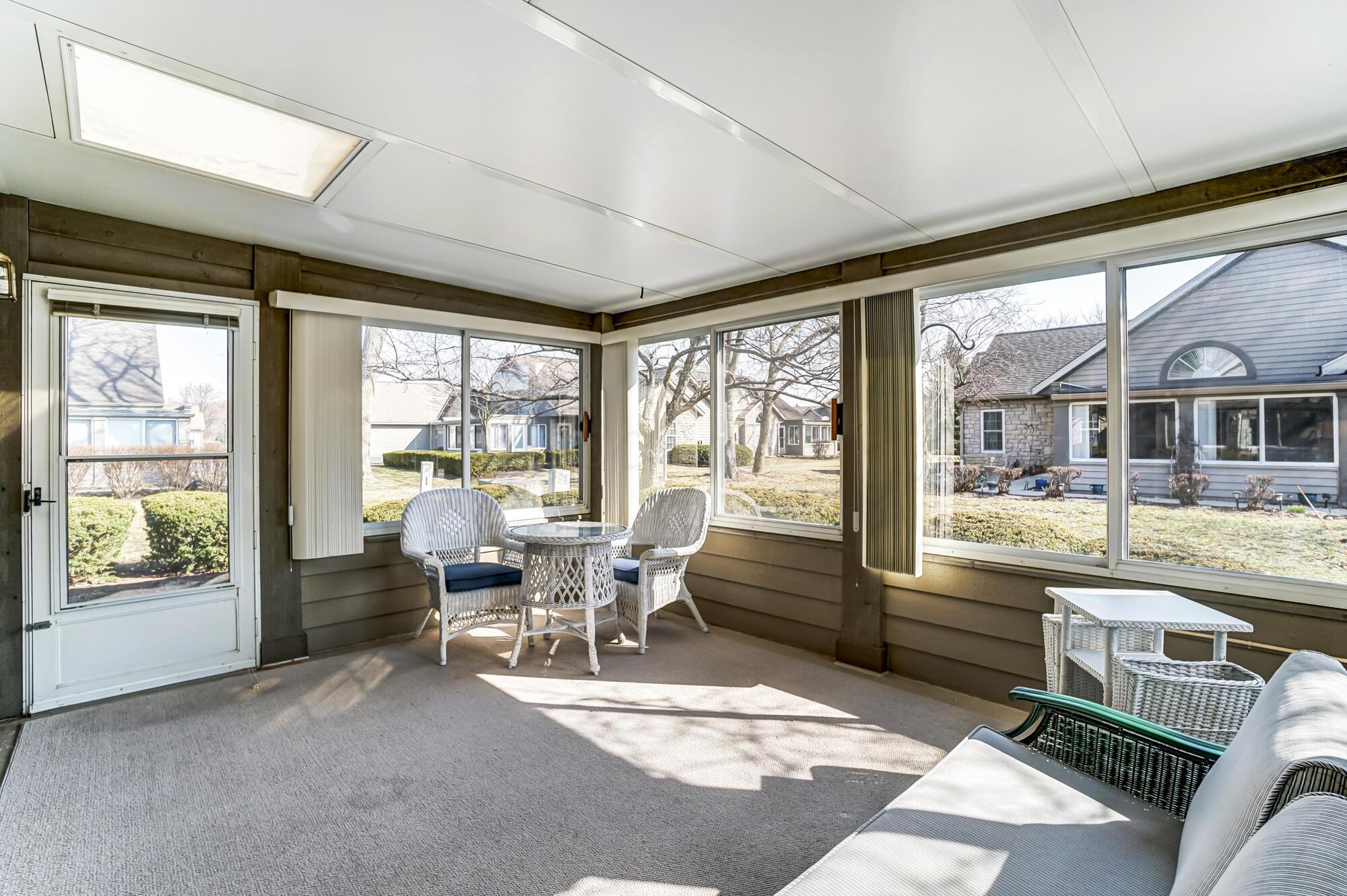 5638 Villa Gates Drive, Hilliard, Ohio image 35