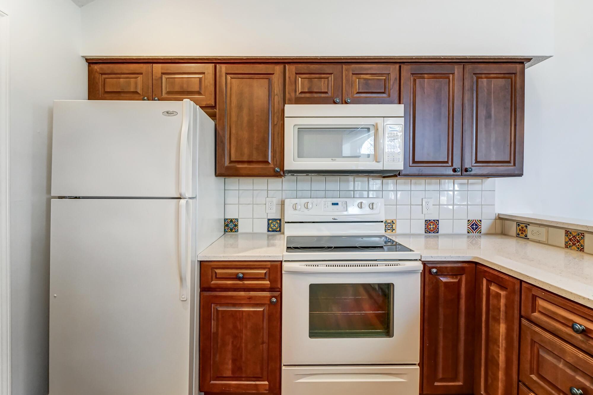 5638 Villa Gates Drive, Hilliard, Ohio image 21