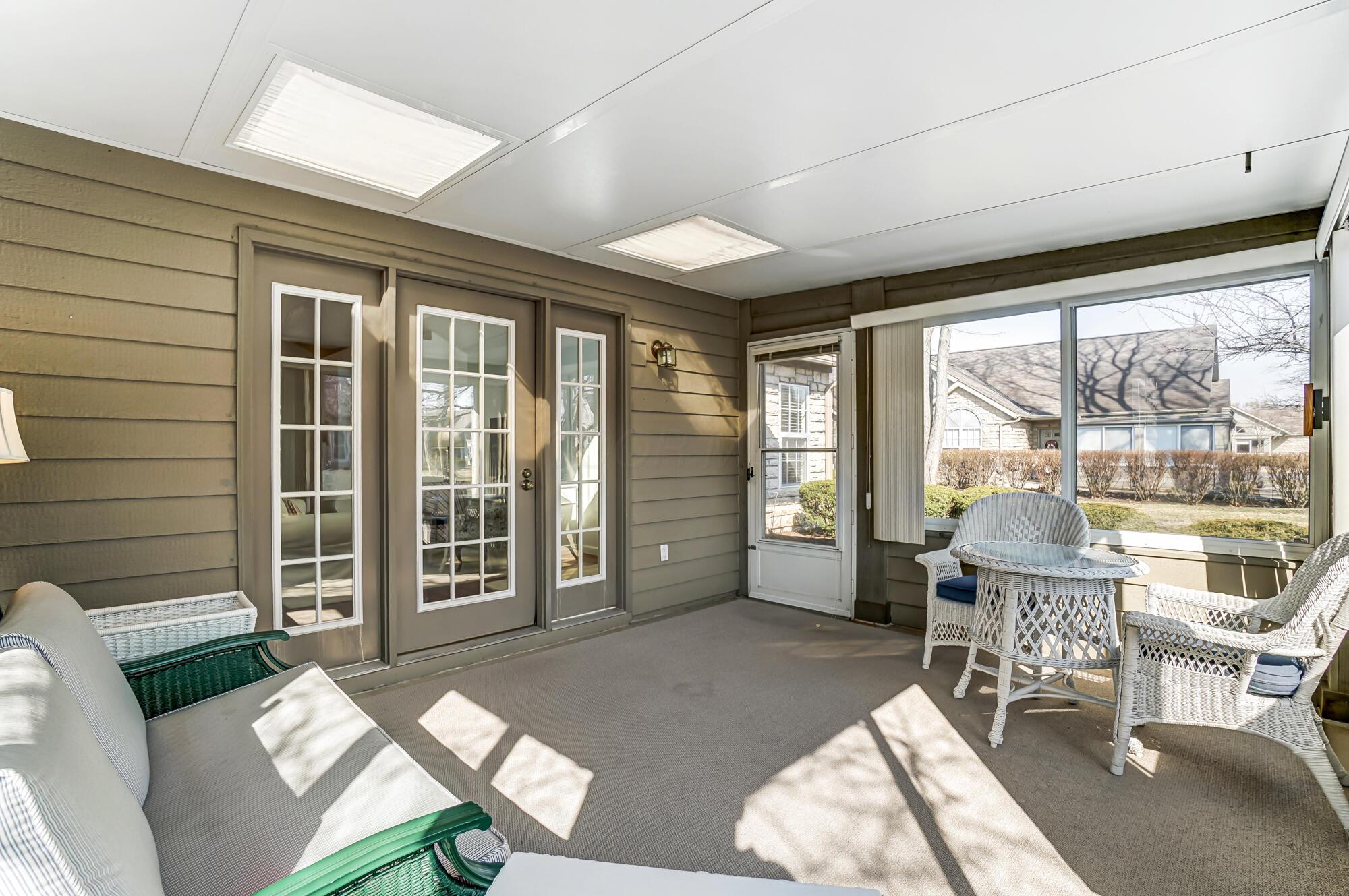 5638 Villa Gates Drive, Hilliard, Ohio image 34