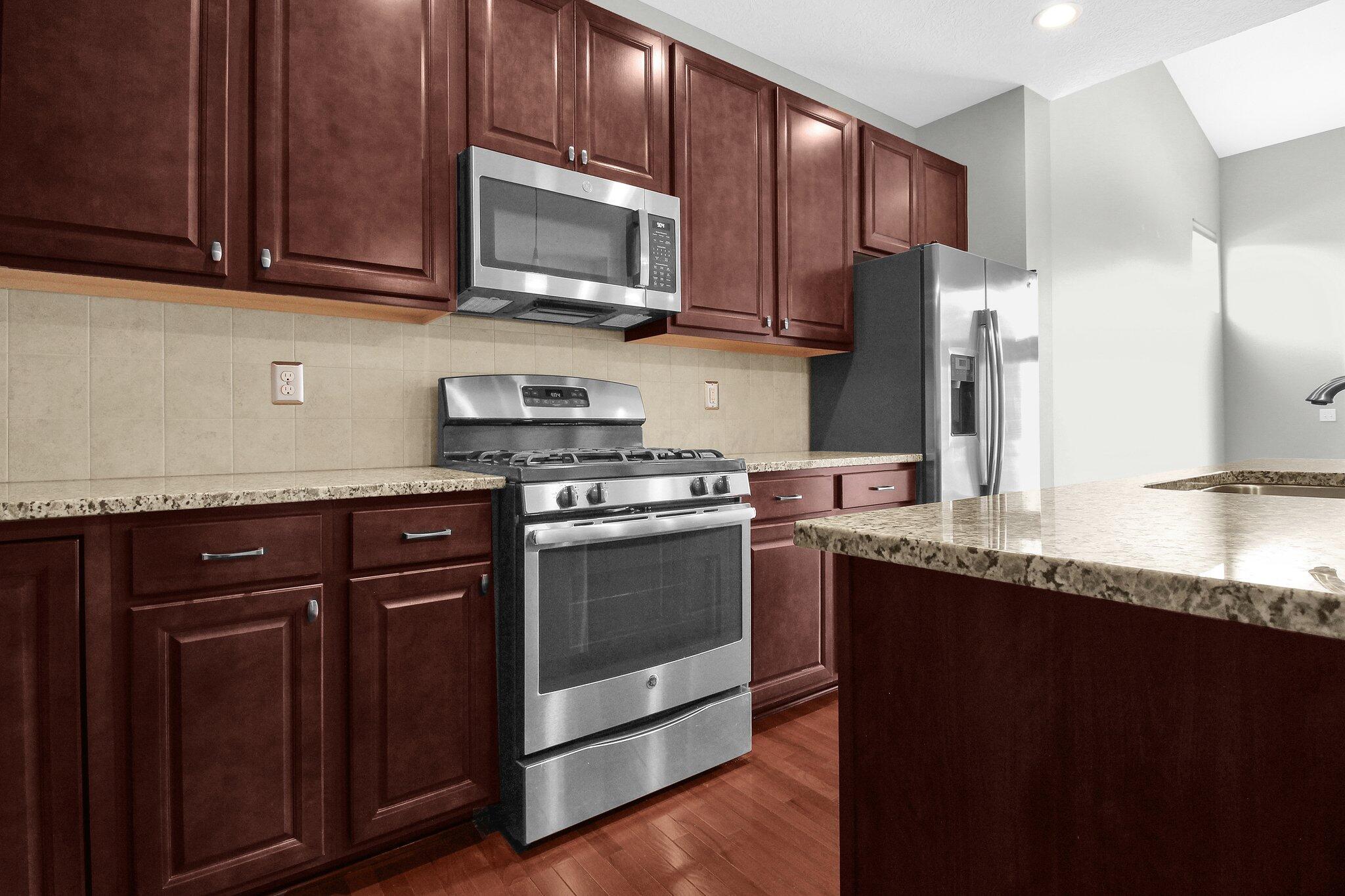 5951 Seldon Drive, Westerville, Ohio image 7