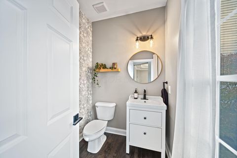 Tiny photo for 7061 Maynard Place, New Albany, OH 43054 (MLS # 225042080)