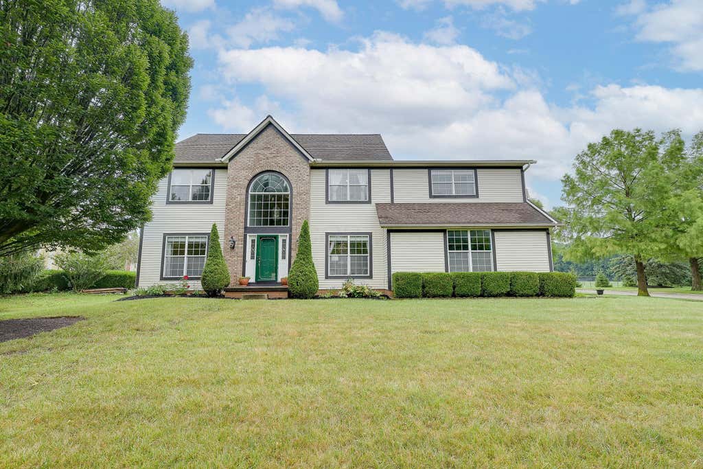 Photo of 6719 Wynwright Drive, Dublin, OH 43016 (MLS # 226028413)