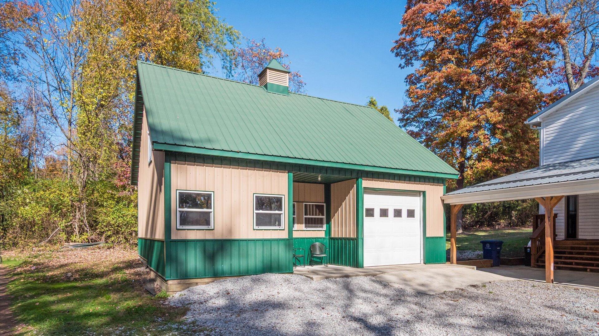 11184 Jacksontown Road