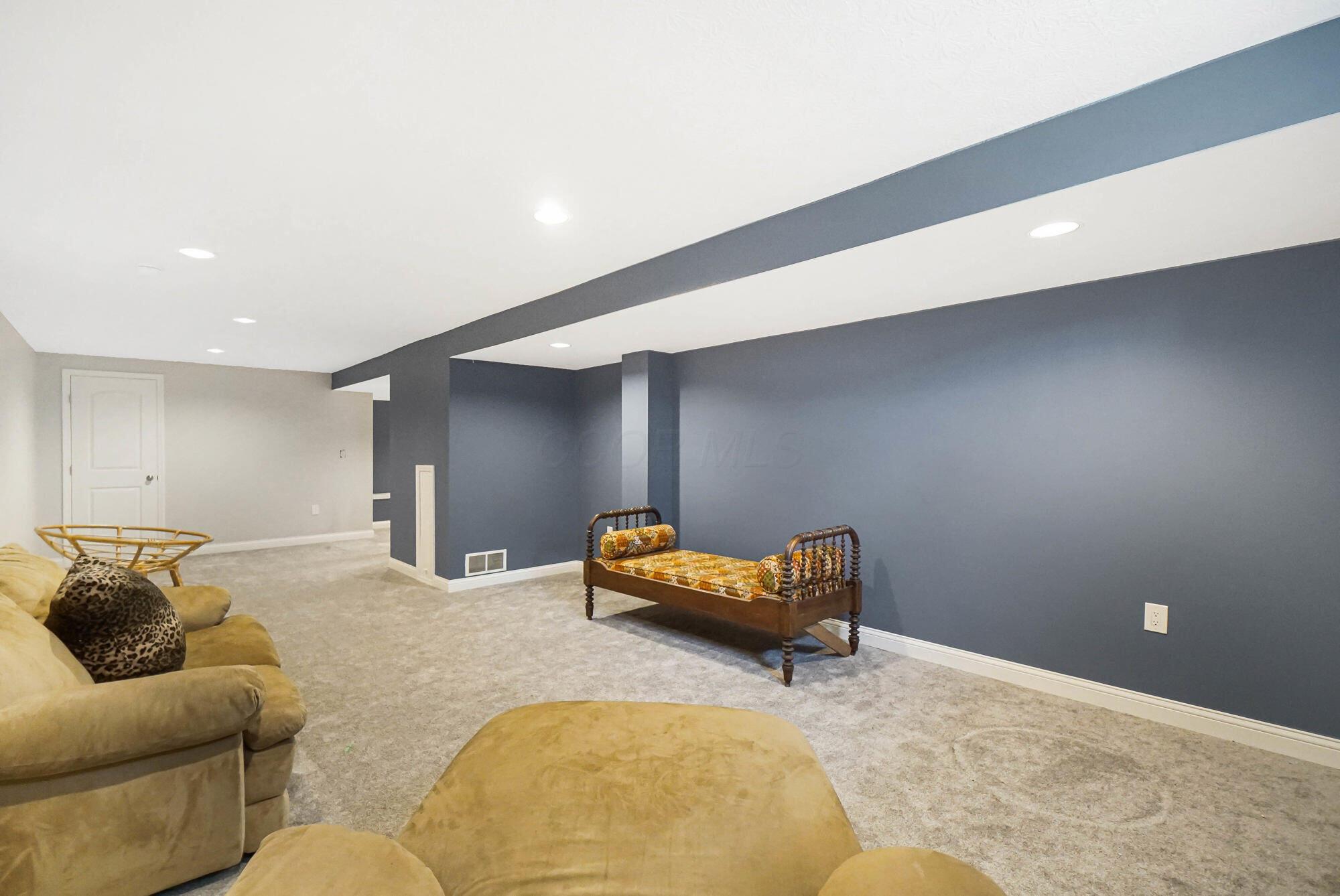 1173 Mcneil Drive, Blacklick, Ohio image 38