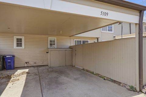 Tiny photo for 5109 Ranstead Court 9 #9, Columbus, OH 43220 (MLS # 226008127)