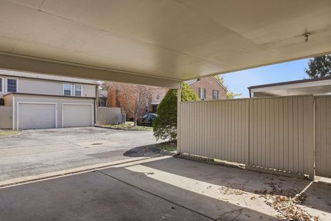 Tiny photo for 5109 Ranstead Court 9 #9, Columbus, OH 43220 (MLS # 226008127)