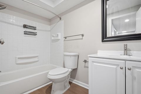 Tiny photo for 5109 Ranstead Court 9 #9, Columbus, OH 43220 (MLS # 226008127)