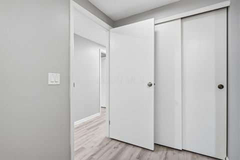 Tiny photo for 5109 Ranstead Court 9 #9, Columbus, OH 43220 (MLS # 226008127)