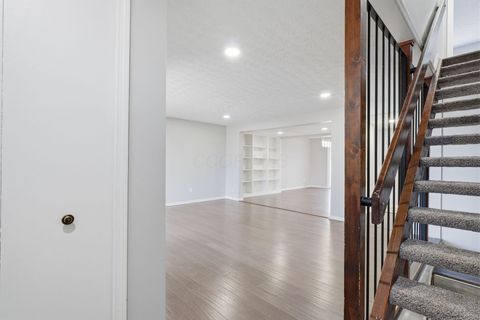 Tiny photo for 5109 Ranstead Court 9 #9, Columbus, OH 43220 (MLS # 226008127)