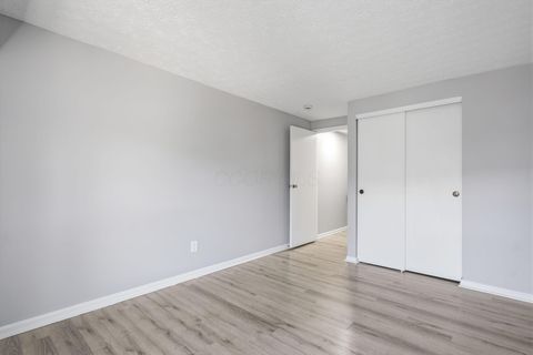 Tiny photo for 5109 Ranstead Court 9 #9, Columbus, OH 43220 (MLS # 226008127)