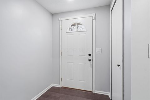 Tiny photo for 5109 Ranstead Court 9 #9, Columbus, OH 43220 (MLS # 226008127)