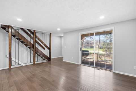 Tiny photo for 5109 Ranstead Court 9 #9, Columbus, OH 43220 (MLS # 226008127)