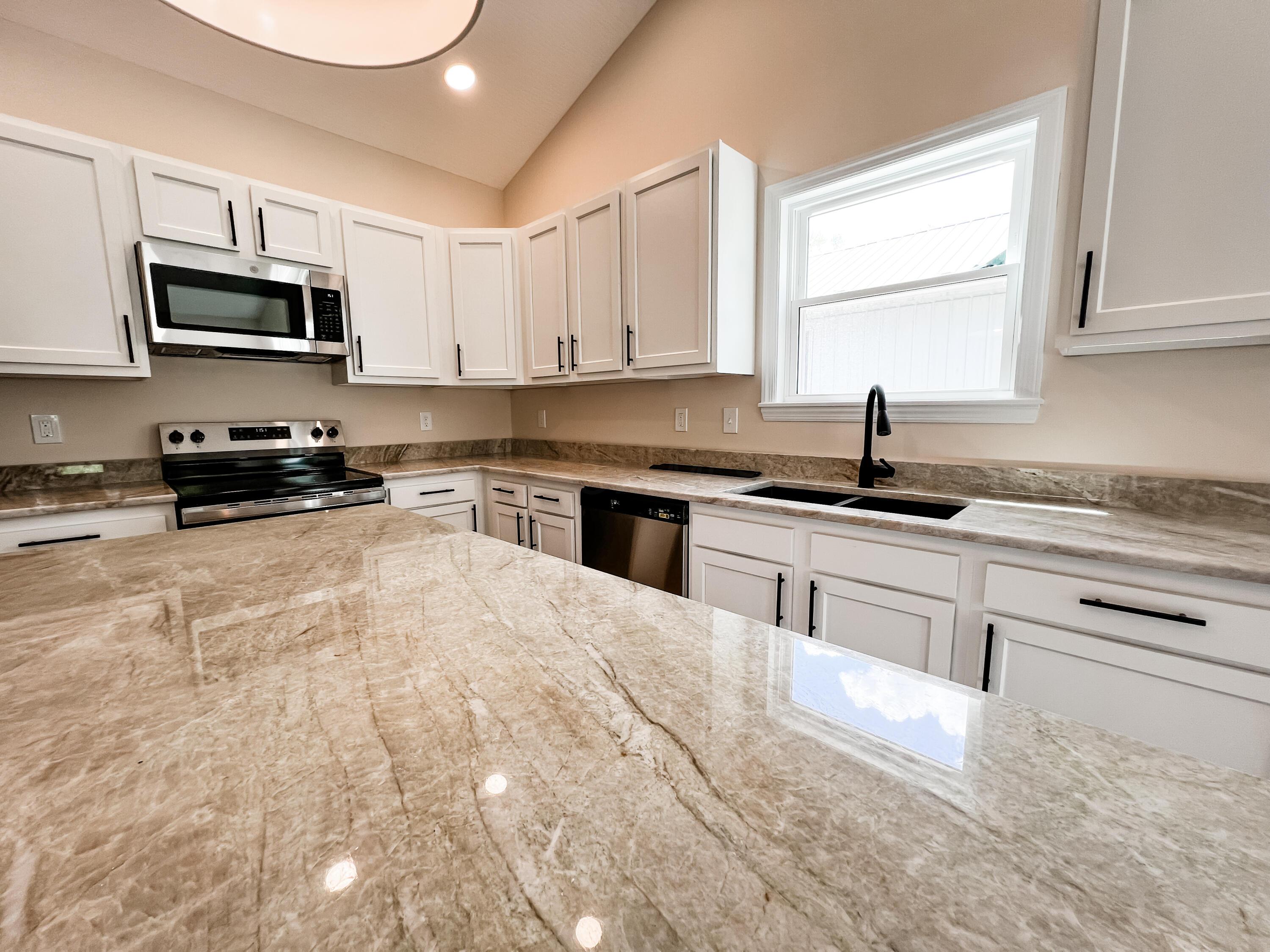 13541 Queen Road, Thornville, Ohio image 11