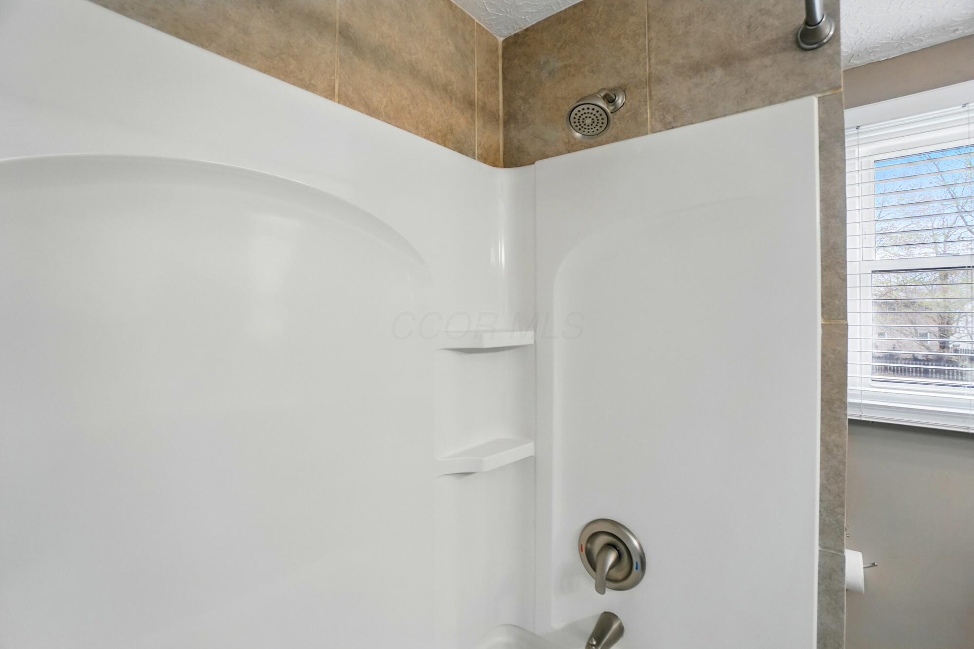 1085 Bryan Drive, Westerville, Ohio image 40