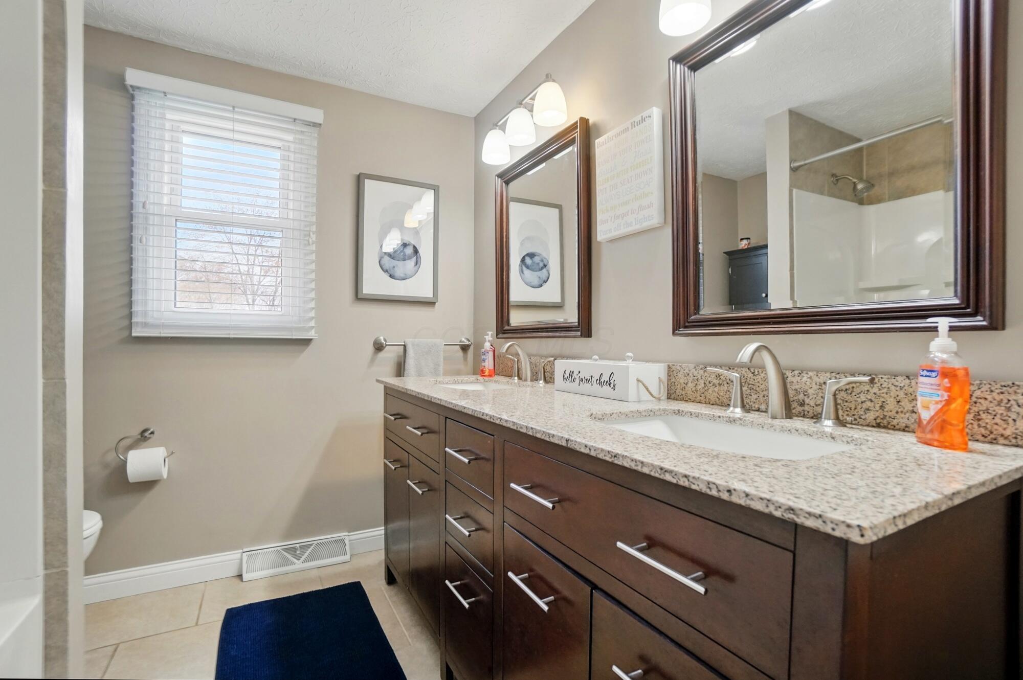 1085 Bryan Drive, Westerville, Ohio image 39