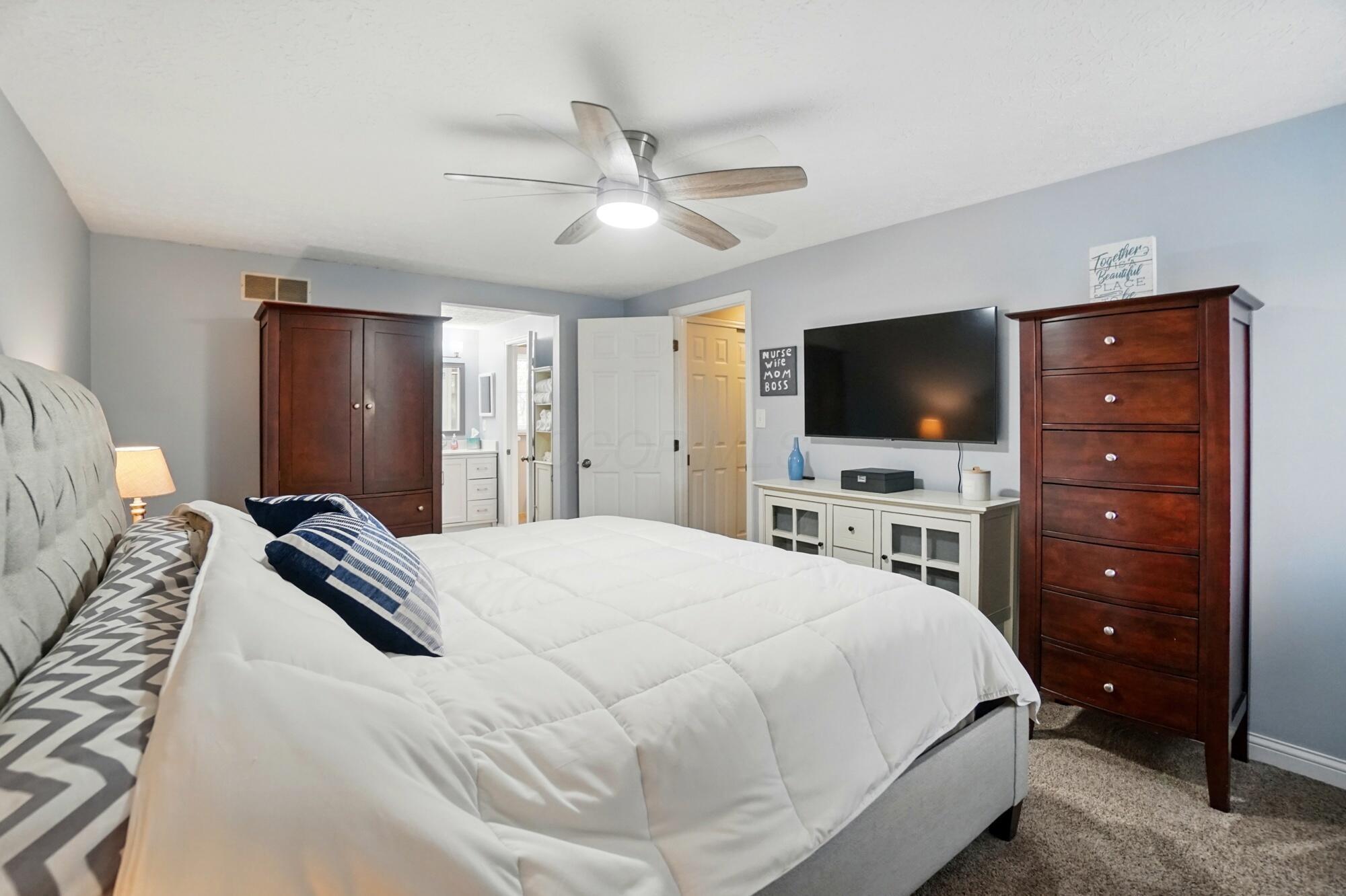 1085 Bryan Drive, Westerville, Ohio image 33
