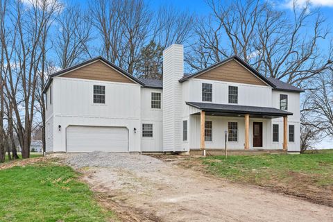 Photo of 12485 Jerome Road, Plain City, OH 43064 (MLS # 226008908)