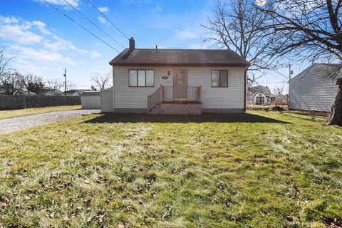 Photo of 2291 E Howard Road, Obetz, OH 43207 (MLS # 226005108)