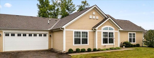 106 NARRAGANSETT AVE, BUCKEYE LAKE, OH 43008 - Image cc097d60f6c00a0015b166586d39f82a/1085163937
