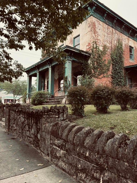 Multifamily For Sale - 425 S Fountain Avenue<br/> Springfield, OH 45506