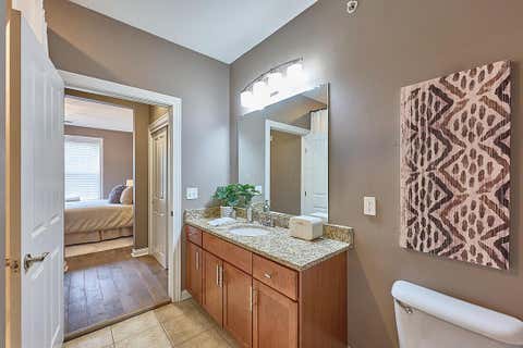 Tiny photo for 936 Perry Street 204 #204, Columbus, OH 43215 (MLS # 226019351)