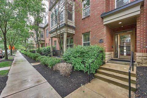 Photo of 936 Perry Street 204 #204, Columbus, OH 43215 (MLS # 226019351)