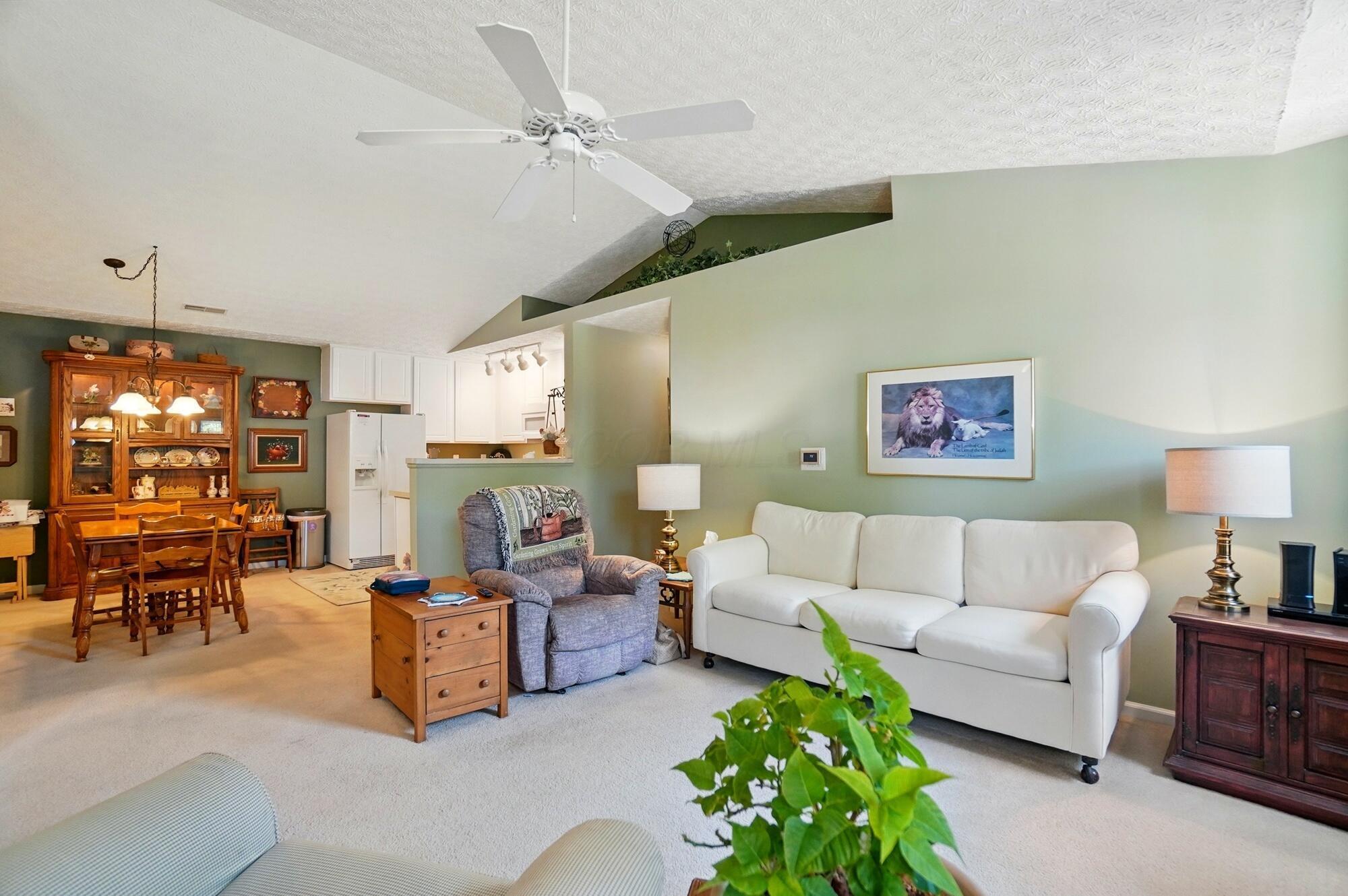 7950 Chapel Stone Road, Blacklick, Ohio image 11