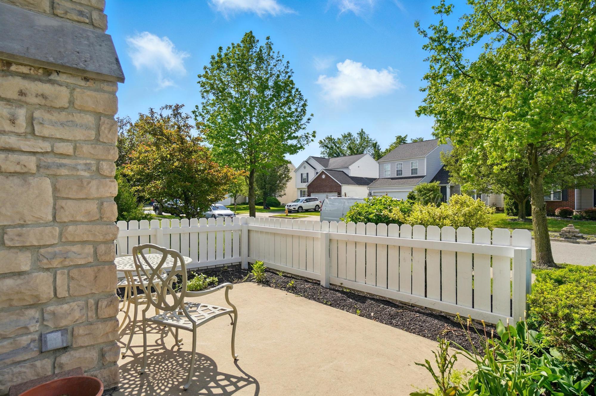 7950 Chapel Stone Road, Blacklick, Ohio image 3