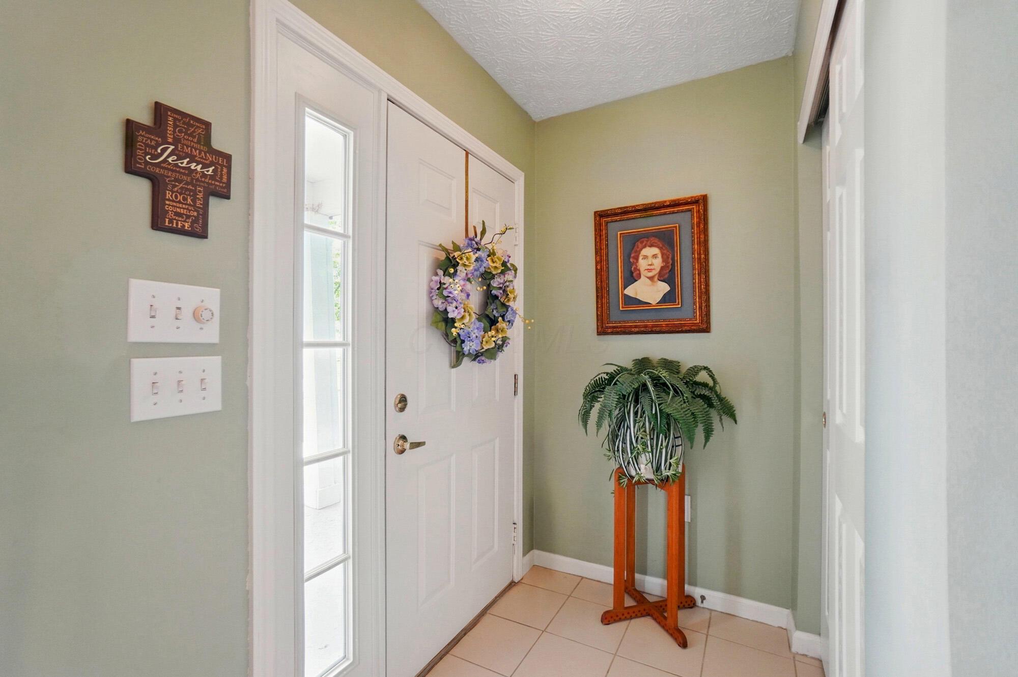 7950 Chapel Stone Road, Blacklick, Ohio image 7
