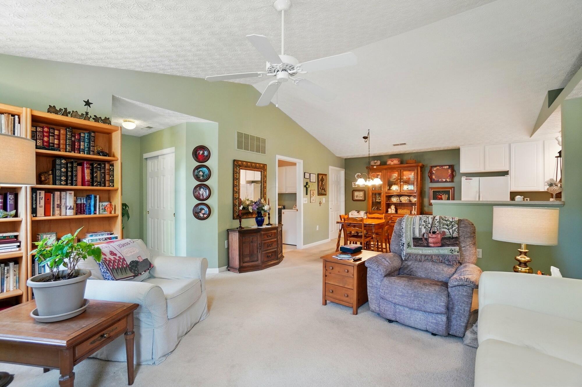 7950 Chapel Stone Road, Blacklick, Ohio image 12