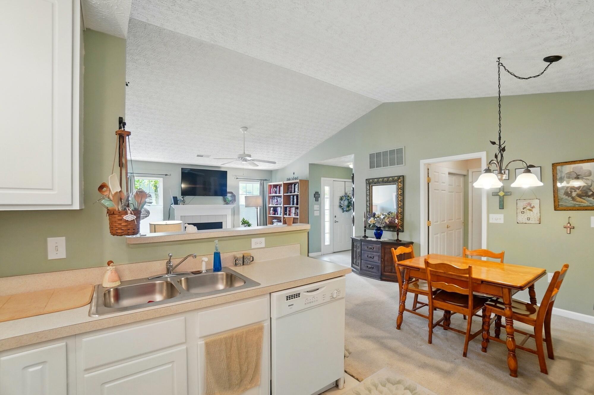 7950 Chapel Stone Road, Blacklick, Ohio image 15