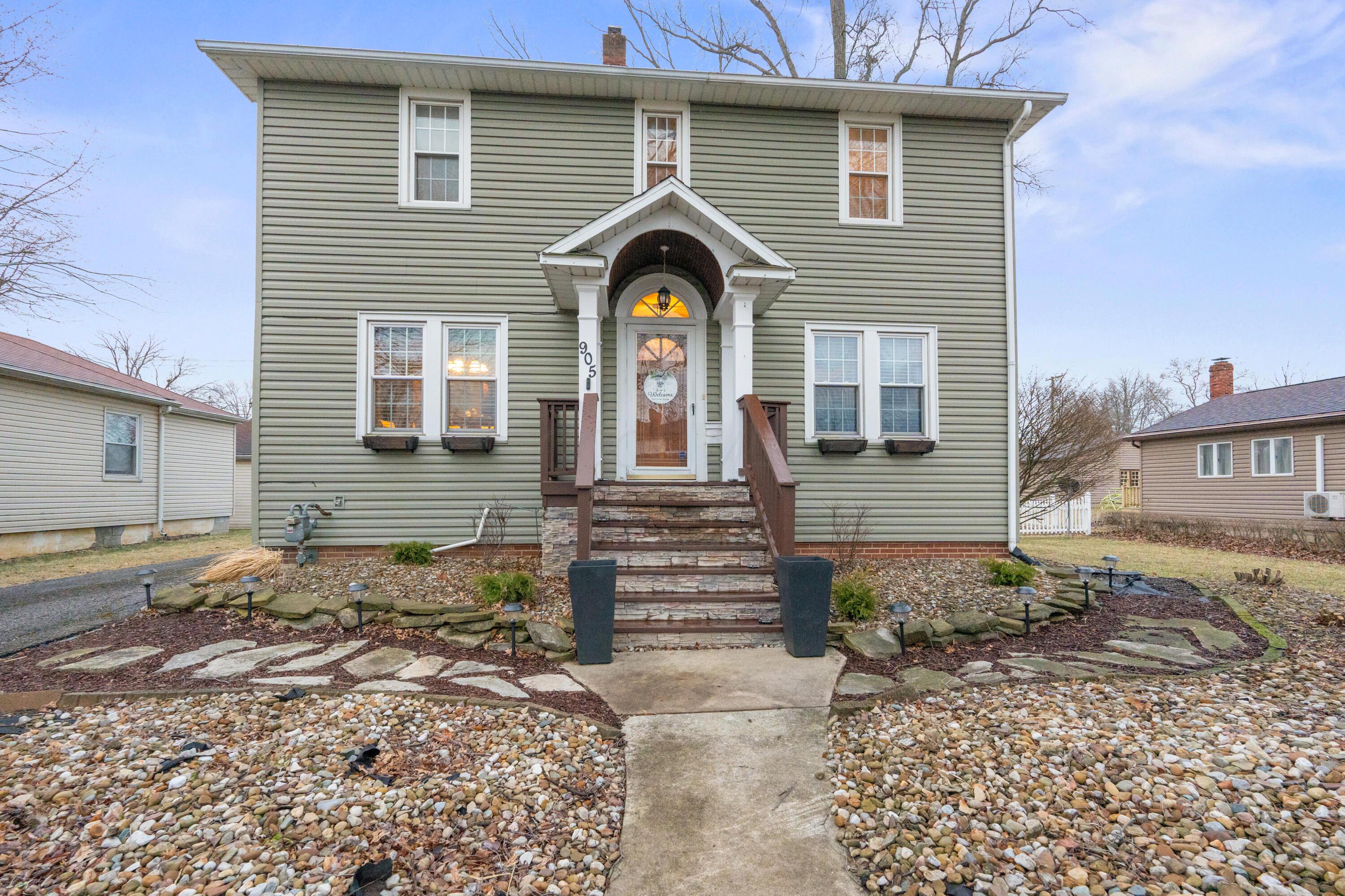 905 S Myrtle Avenue, Willard, Ohio image 3