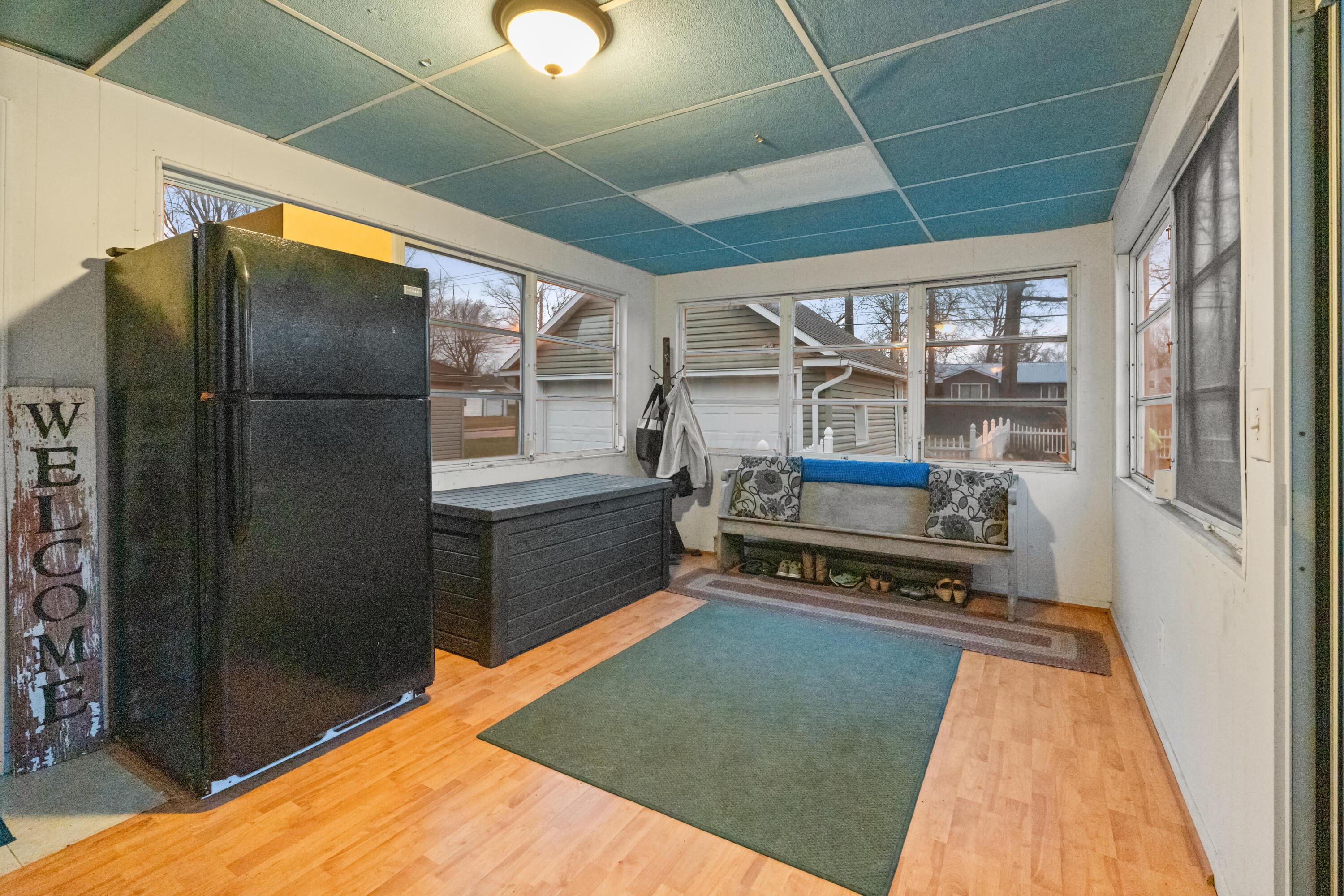 905 S Myrtle Avenue, Willard, Ohio image 15