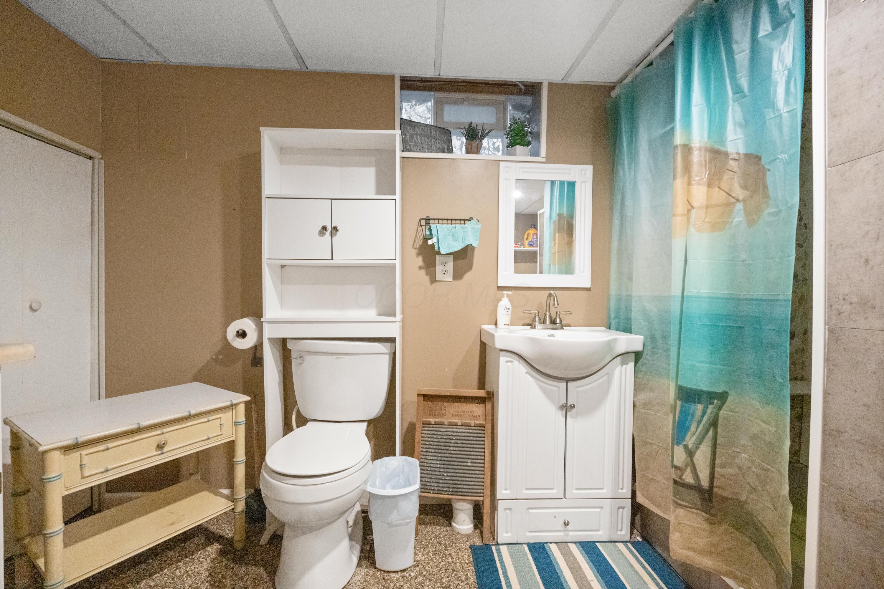 905 S Myrtle Avenue, Willard, Ohio image 31